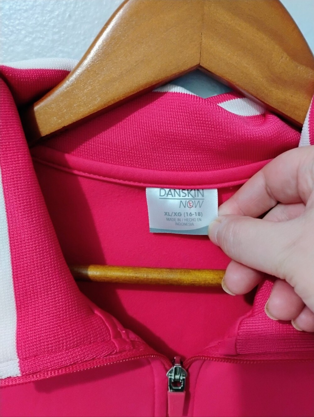 Danskin Now Hot Pink Zip-Front Active Jacket